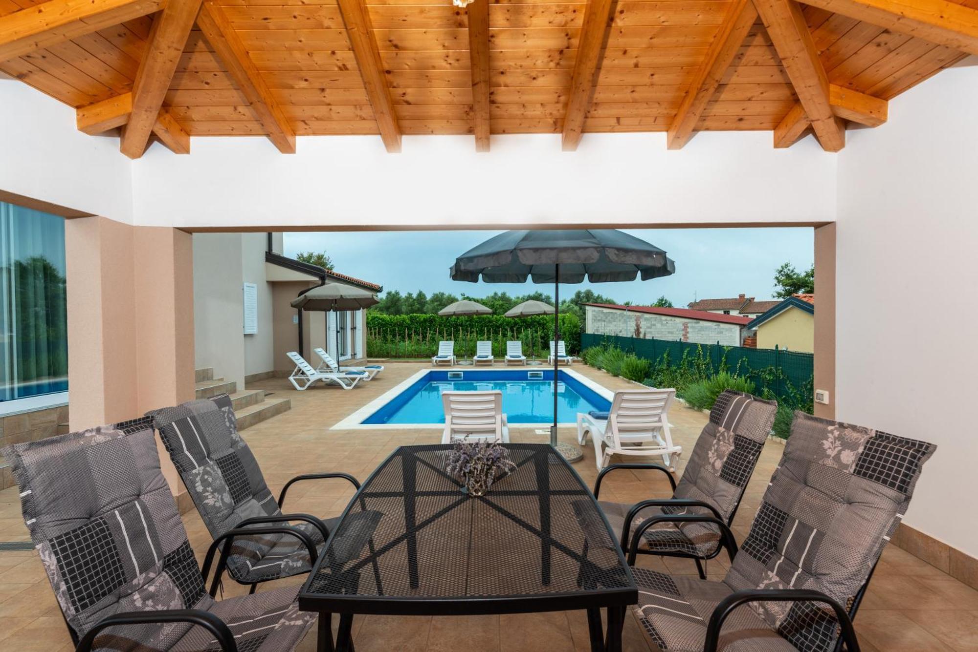 Villa Buroli With Pool, Sauna And Jacuzzi Exterior photo